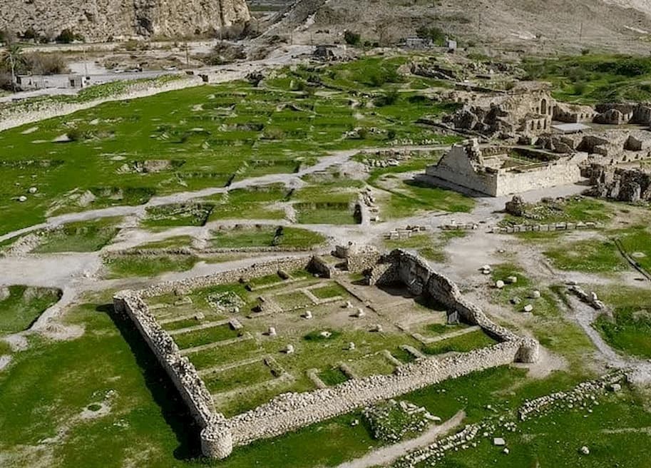 پنج کتابخانه بزرگ در ایران باستان